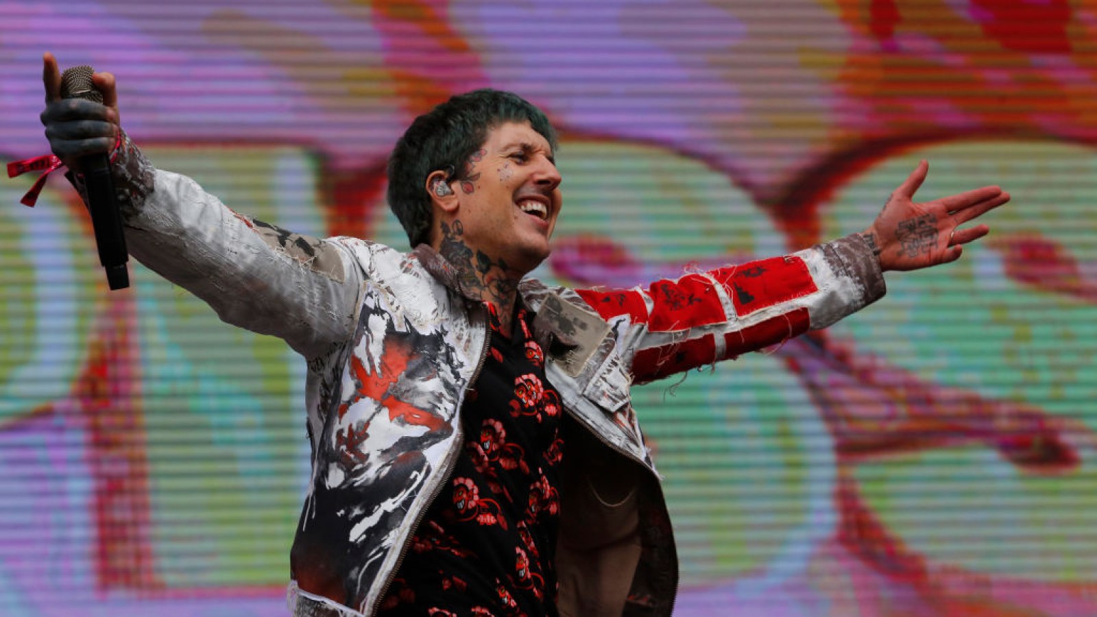 Oliver Sykes $2 Million Net Worth in 2024: From Metalcore Music to Drop Dead Clothing Success