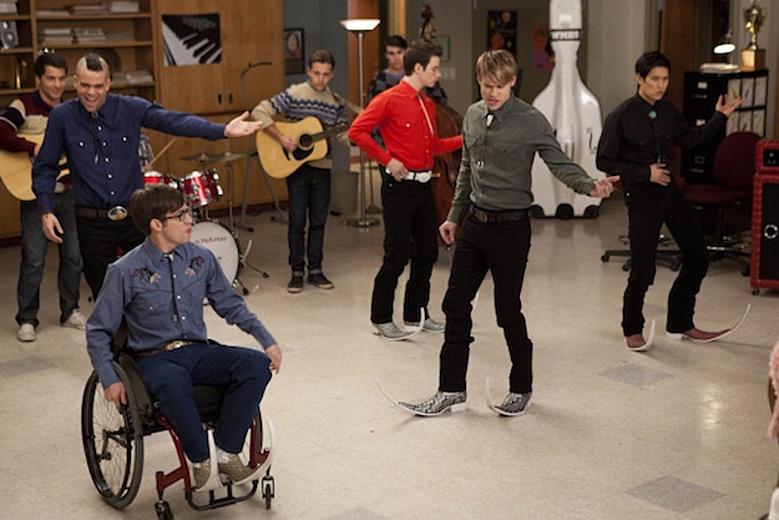 Watch Glee: The Spanish Teacher - Episode Recap and Insights