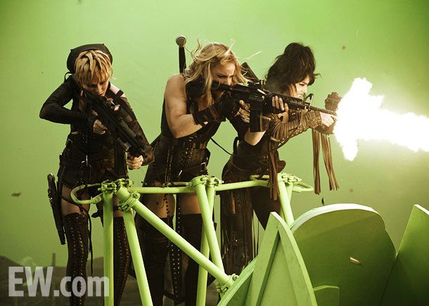 Stunning Sucker Punch Stills: Explore Epic Movie Scenes & Behind the Scenes Shots