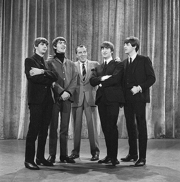 The Only Meeting Between Elvis Presley and John Lennon: What Really Happened?