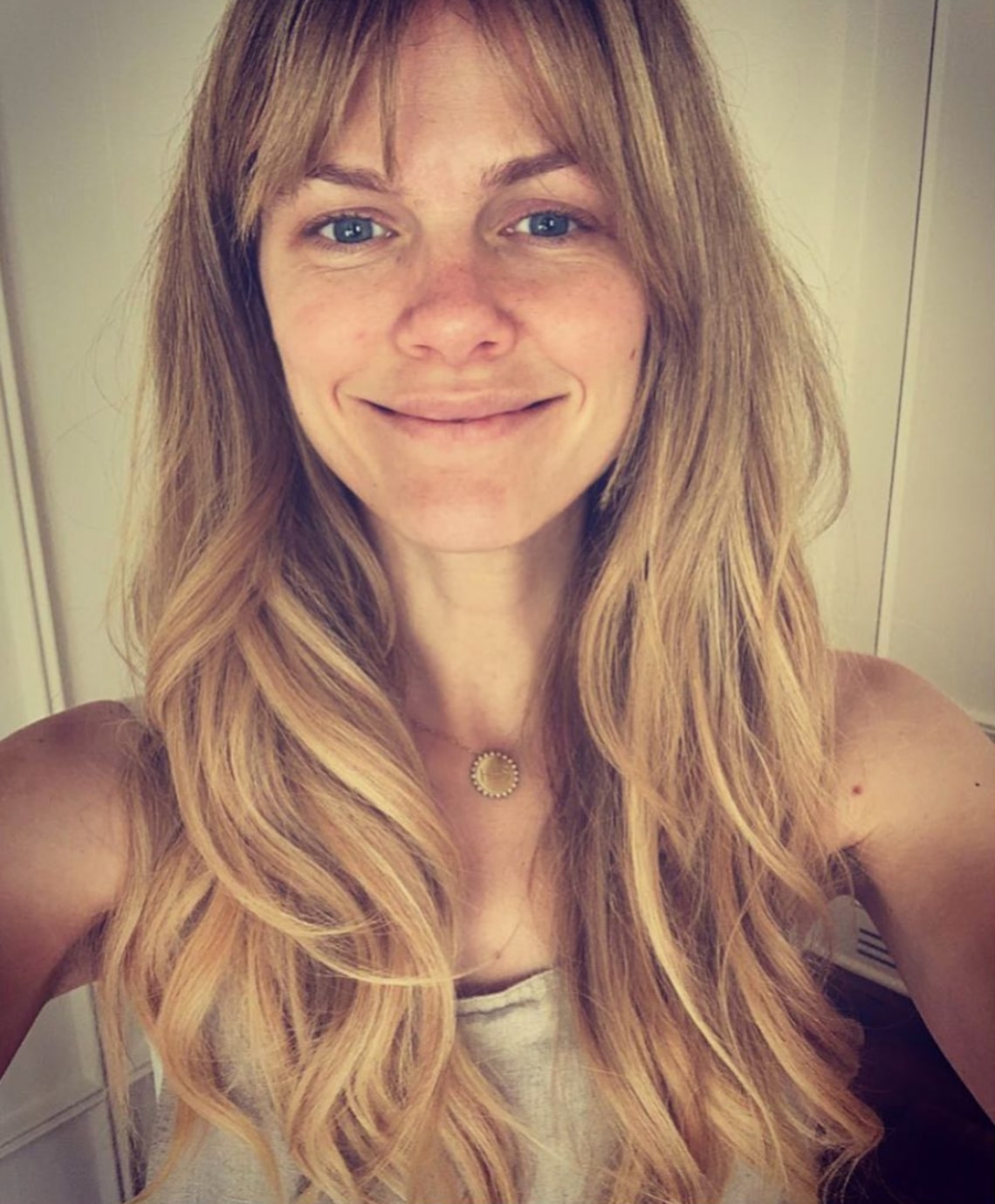 brooklyn decker no makeup