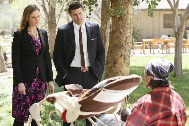 Exploring Bones S4E25: The Wine Critic Mystery in The Cabernet