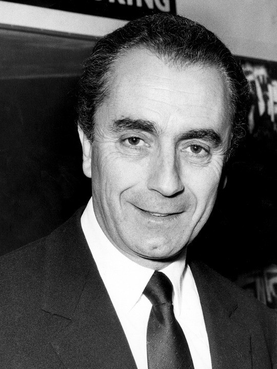 Best Directors Similar to Tinto Brass: Iconic Italian Filmmakers and Their Impact