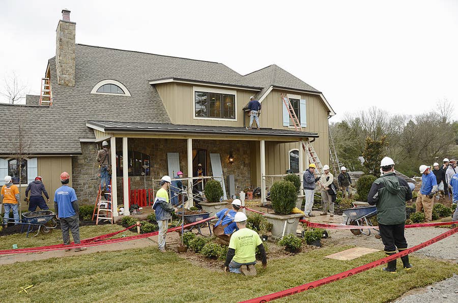 How Many Families from Extreme Makeover: Home Edition Lost Their Homes?