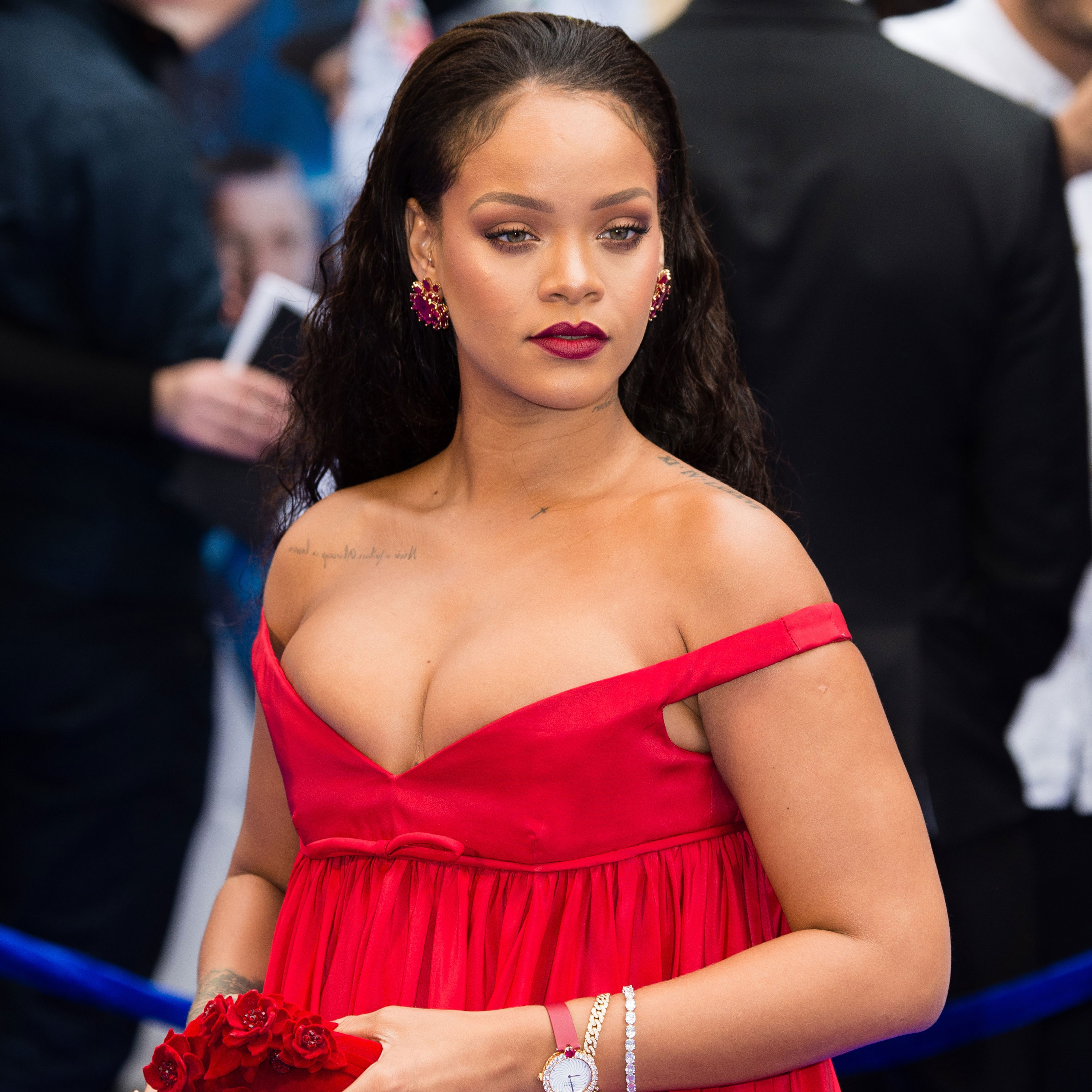 Best Boobs on TV: Celebrities Who Defined TV Cleavage