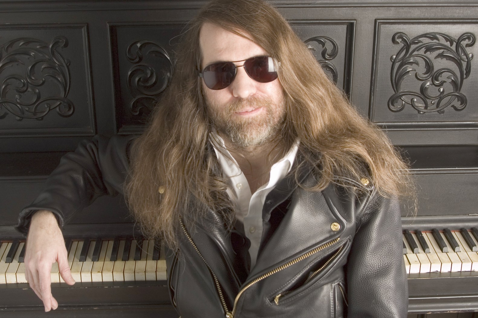 paul oneill singer: The full story of the music star you must know.